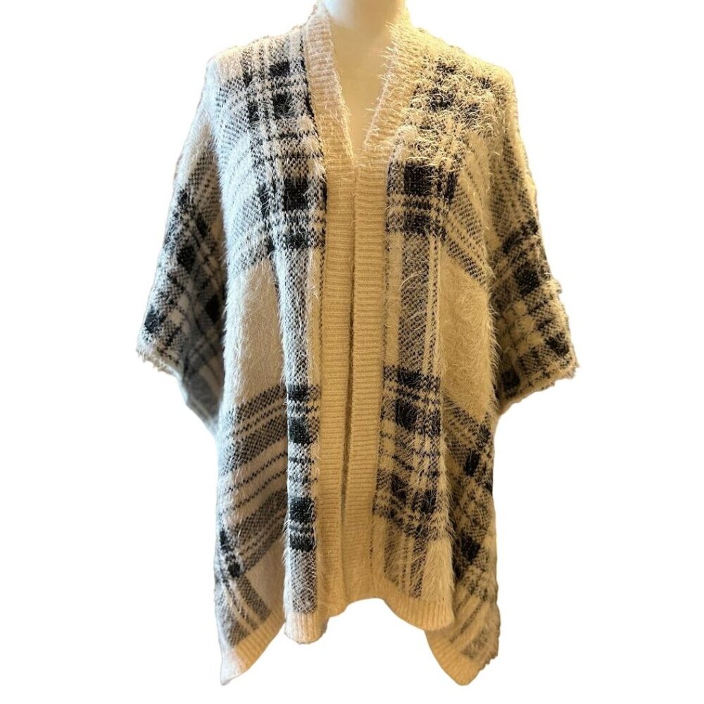 Cozy Plaid Shawl Wrap By G 100% Acrylic One‎ Size Fits Most